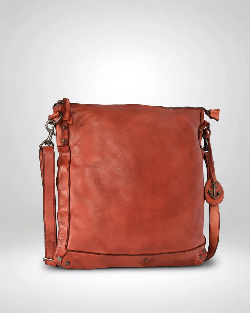 h2nd_0011-2_vera_cognac_02.webp