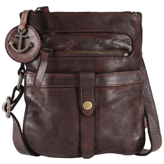 Moritz - brown