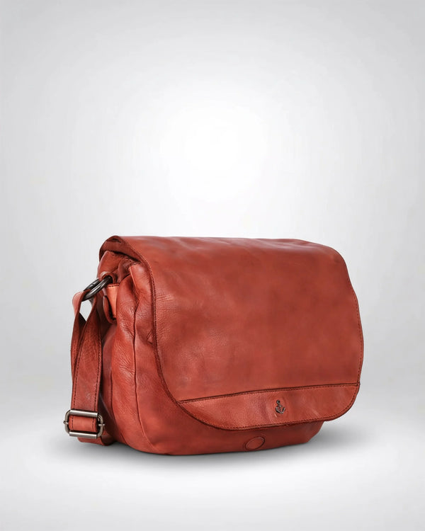 h2nd_10960-2_lotta_cognac_02.webp