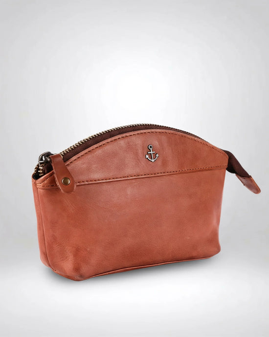 h2nd_1119_fiorella_cognac_02.webp