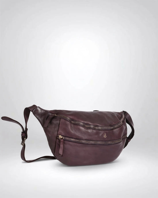 h2nd_11805_chris_purple_02.webp