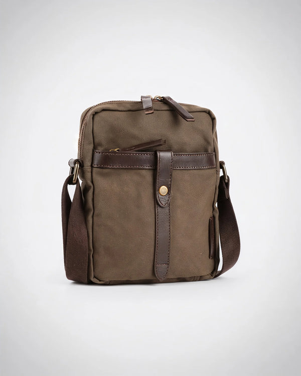 h2nd_12550_antoni_olive_02.webp