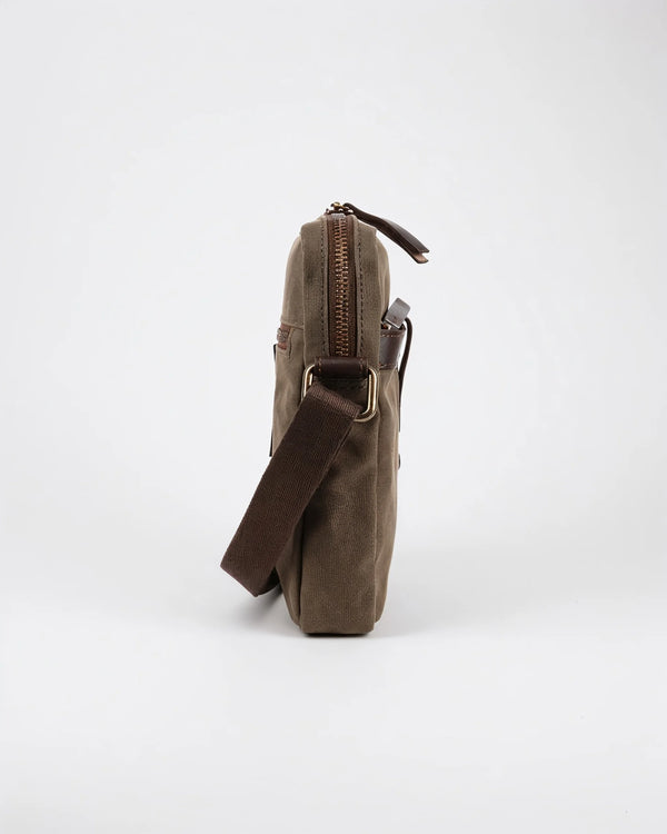 h2nd_12550_antoni_olive_03.webp