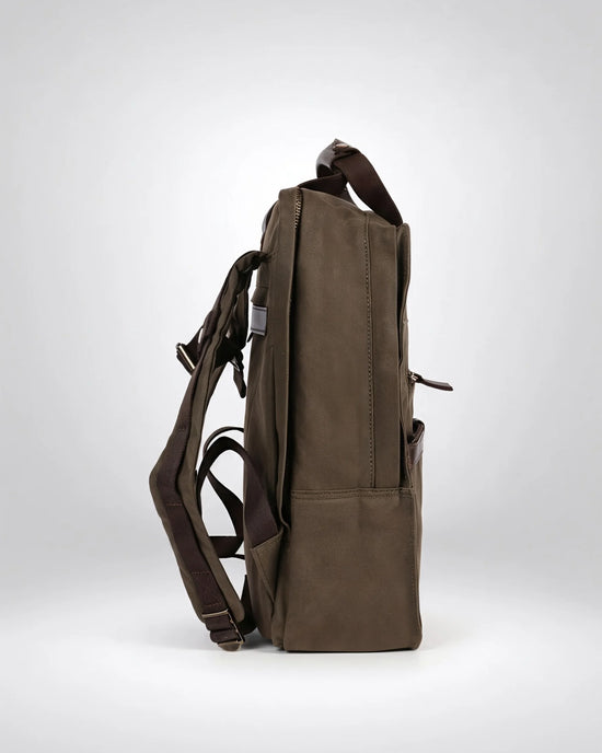 h2nd_12561_francis_olive_03.webp