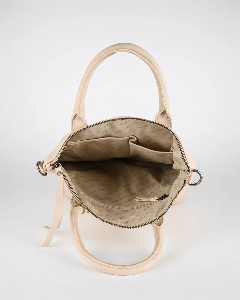 h2nd_12614_agnes_cream_05.webp