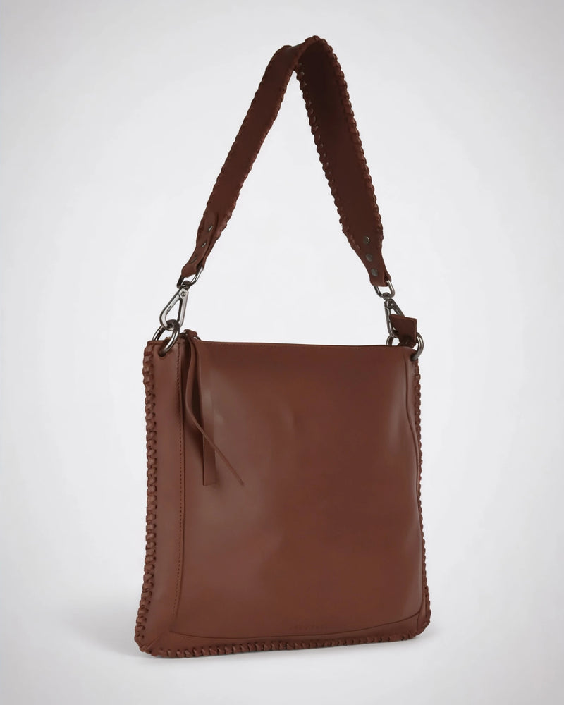 h2nd_12637_leila_cognac_02.webp