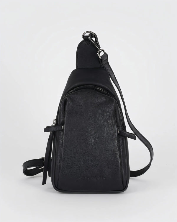 h2nd_12651_monja_ash_01.webp