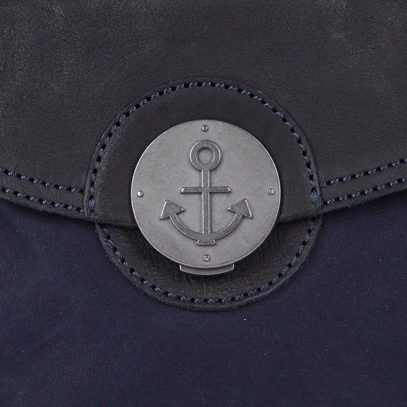 Marit - navy
