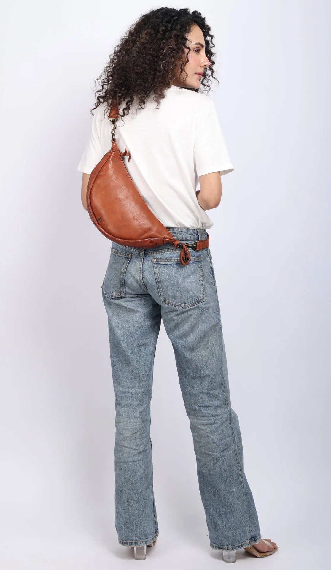 Smilla – Am Model ansehen – Cognac