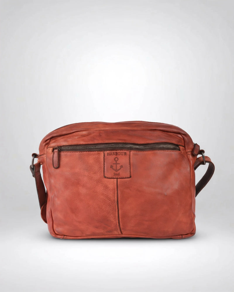 h2nd_13127_parker_cognac_04.webp