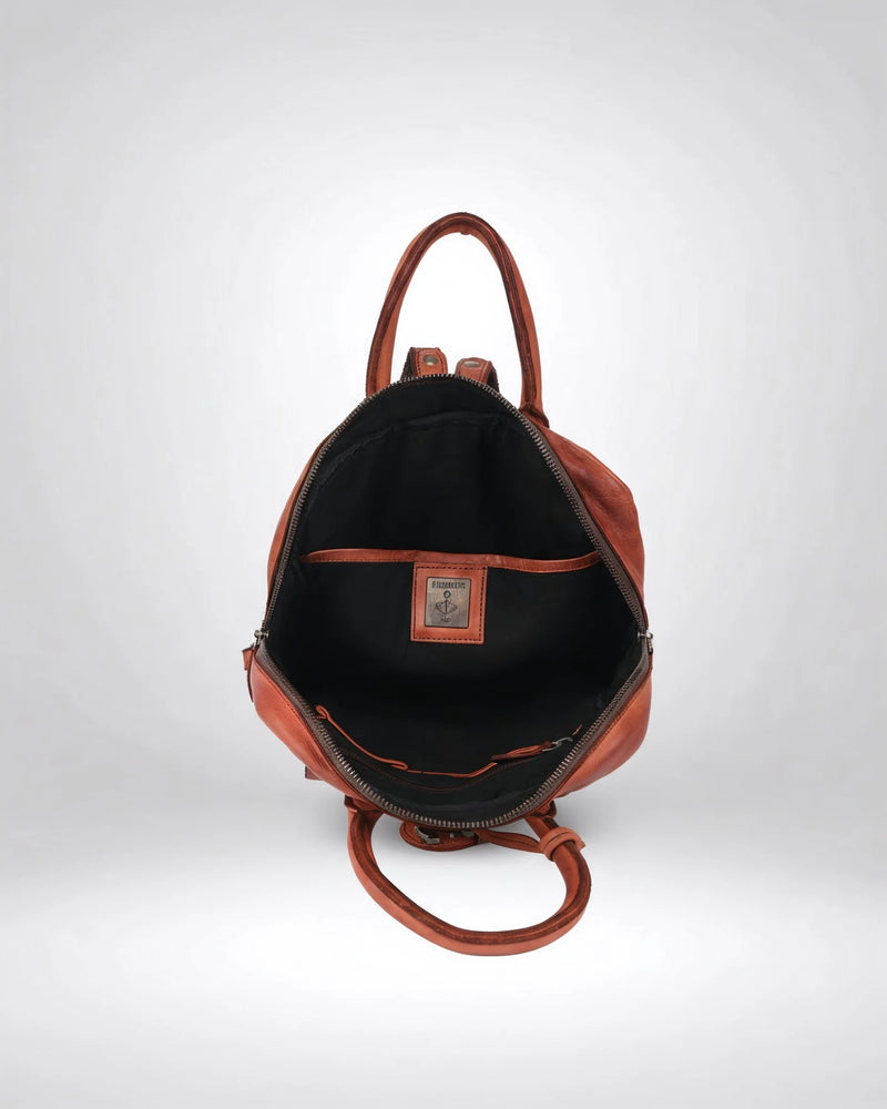 h2nd_13130_quinn_cognac_05.webp