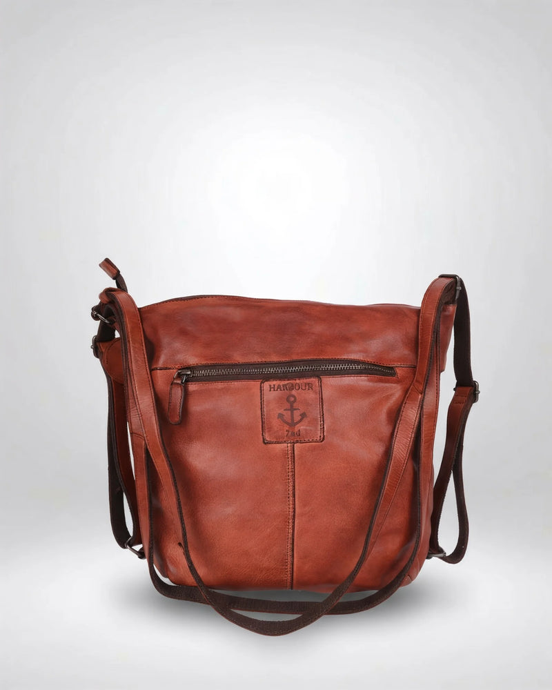 h2nd_13133_baily_cognac_04.webp
