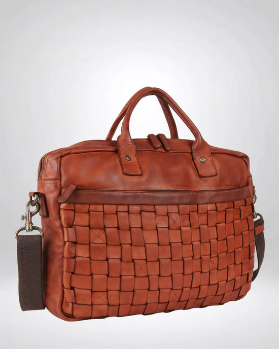 h2nd_13239_blaise_cognac_02.webp