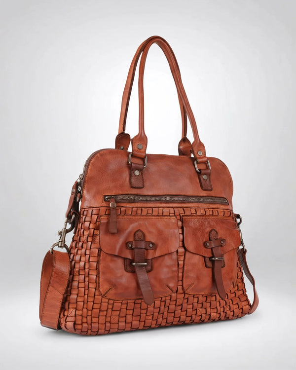 h2nd_13297_alexandra-up_cognac_02.webp