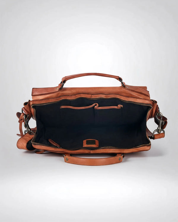 h2nd_13385_ashton_cognac_05.webp