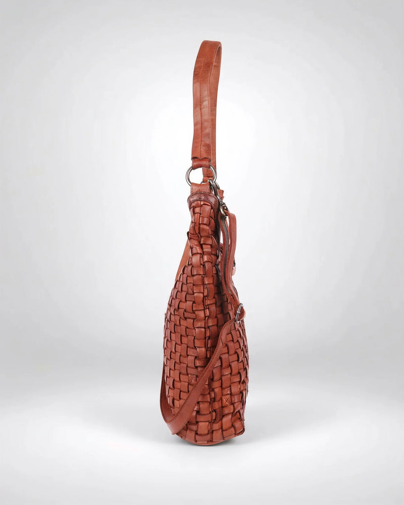 h2nd_13391_tuula-up_cognac_03.webp