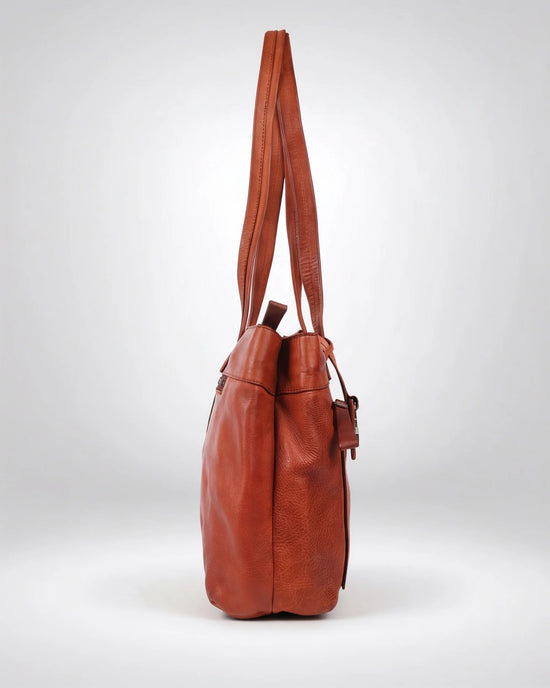 h2nd_13394_zea_cognac_03.webp