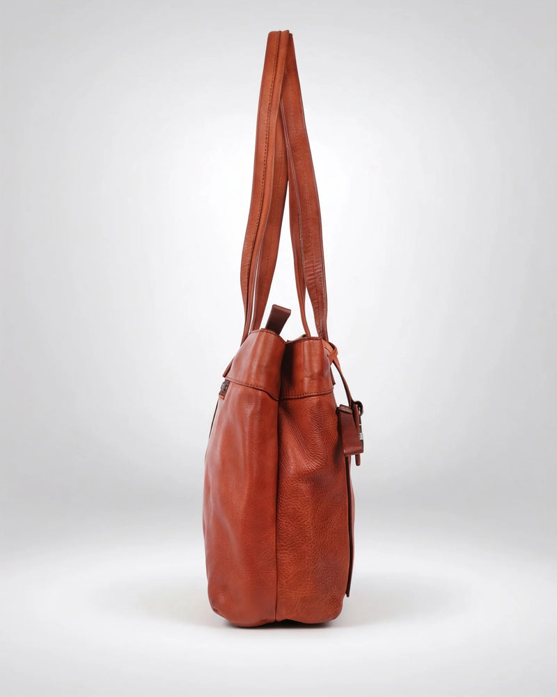 h2nd_13394_zea_cognac_03.webp