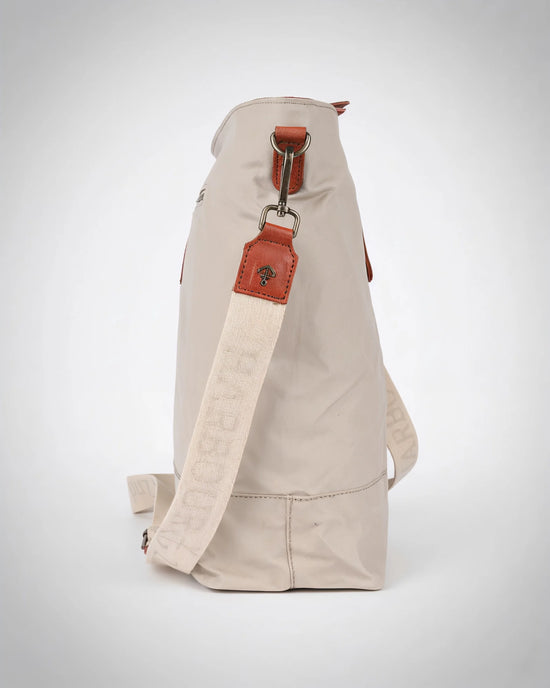 h2nd_13620_tindra_khaki_03.webp