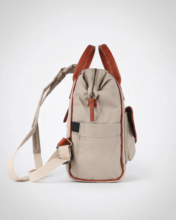h2nd_13643_celia_khaki_03.webp
