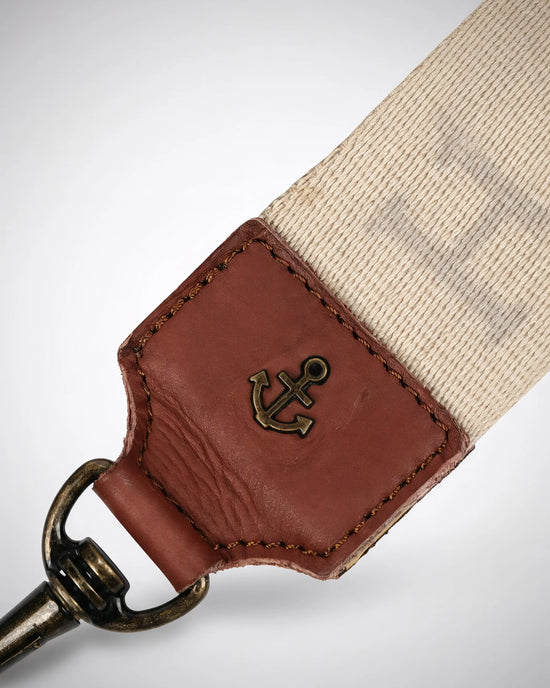 h2nd_13789_kaethe_cognac_05.webp