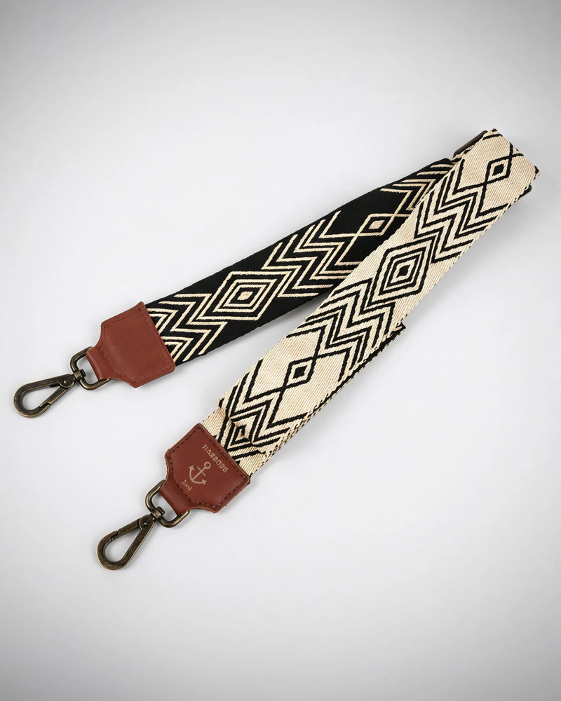 h2nd_13790_nala_cognac_04.webp