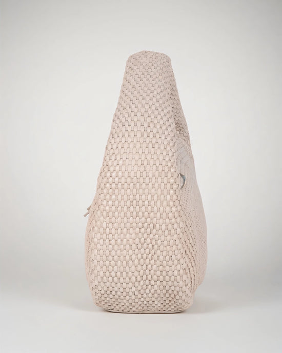 h2nd_14088_fiorina_cream_02.webp