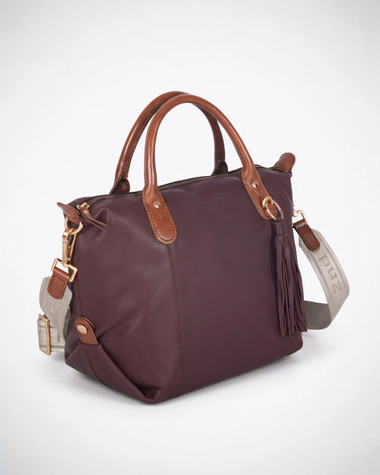 h2nd_15108_lucia m_chocolate brown_03.webp