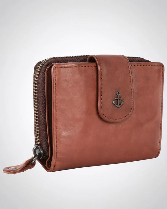 h2nd_1543_isidora_cognac_02.webp