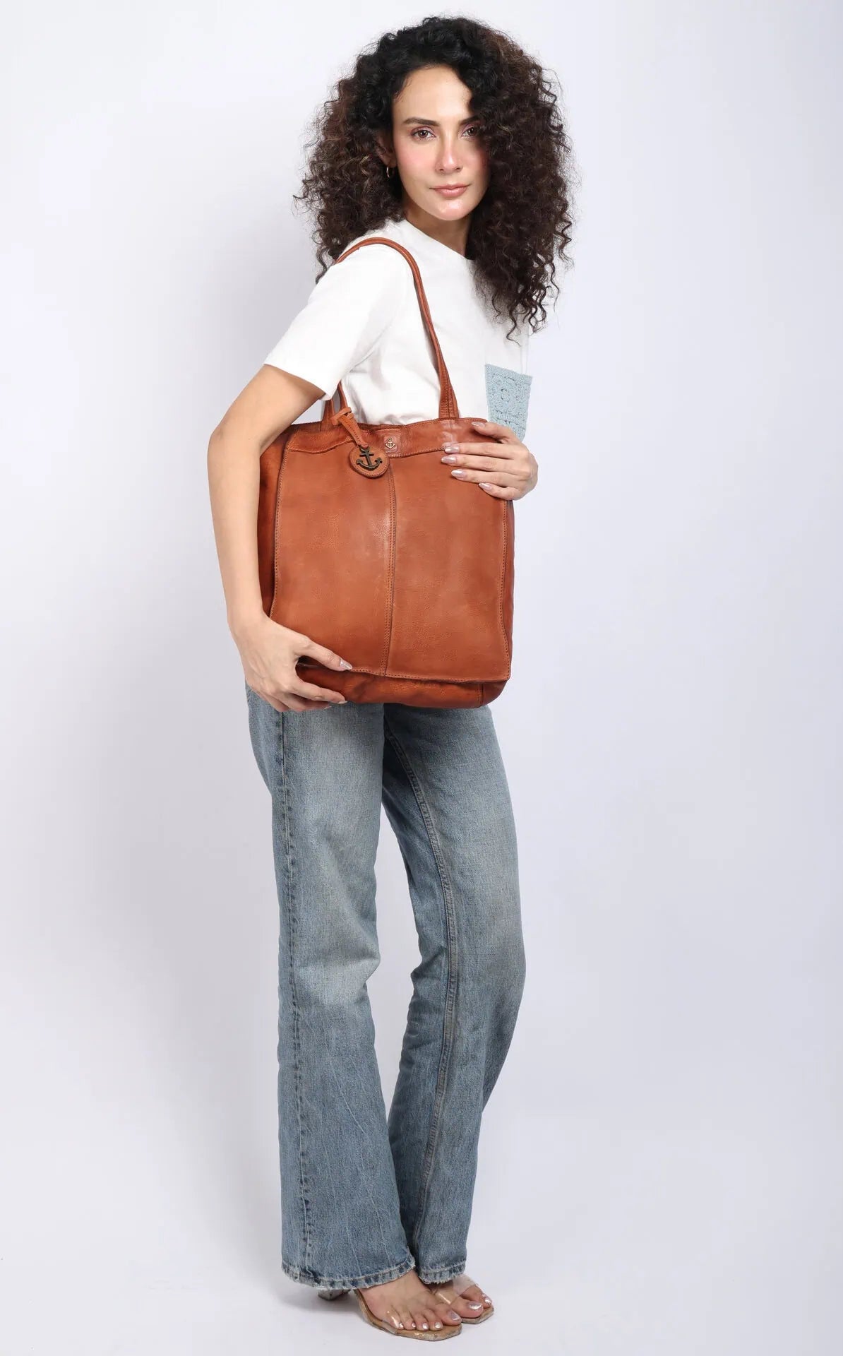 Elbe 1 – See it on the model – Cognac