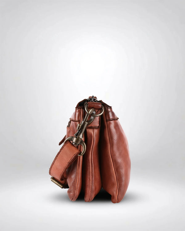 h2nd_7835_evita_cognac_03.webp