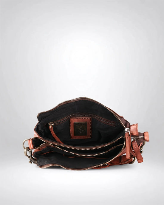 h2nd_7835_evita_cognac_06.webp