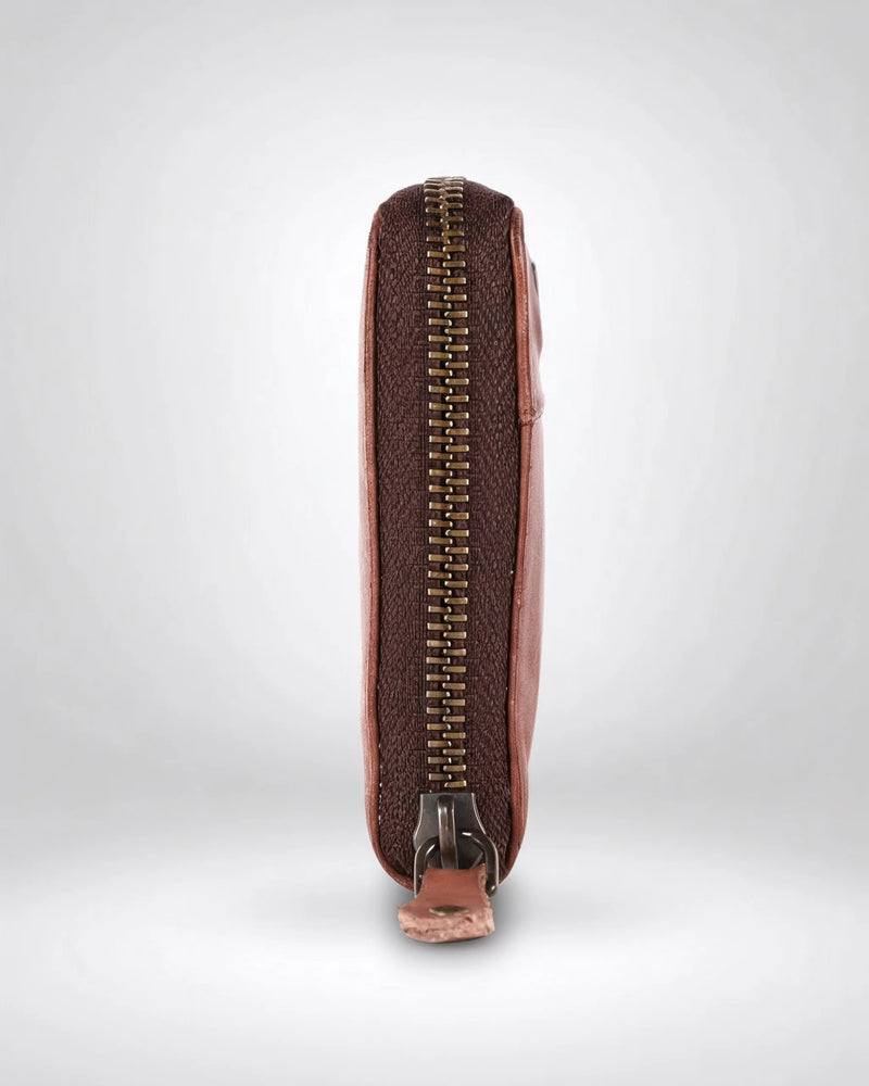 h2nd_9855_komet_cognac_03.webp