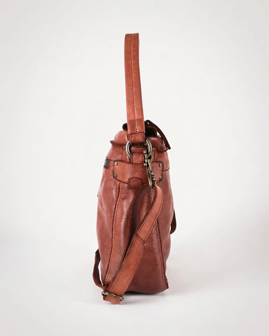 h2nd_9951_luisa_cognac_03.webp