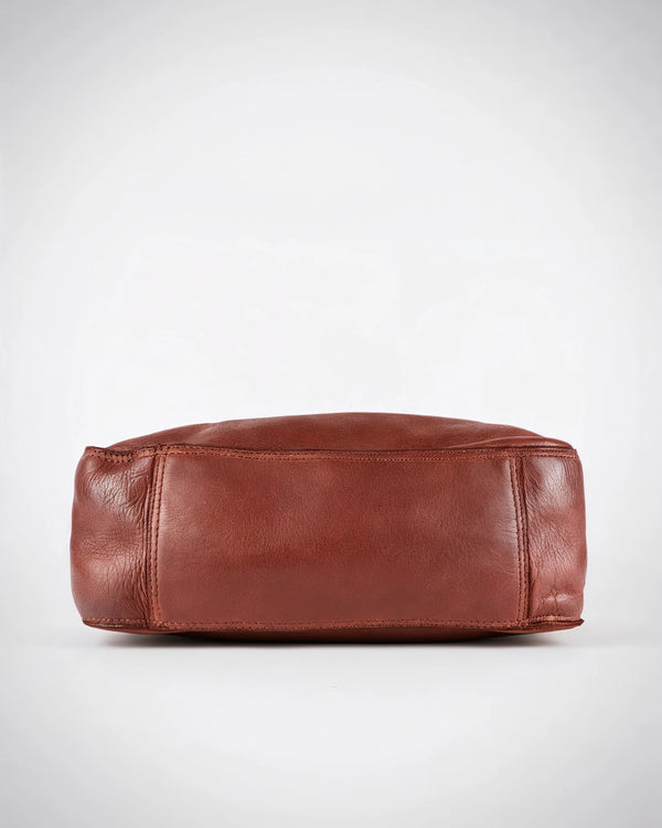 h2nd_9951_luisa_cognac_05.webp