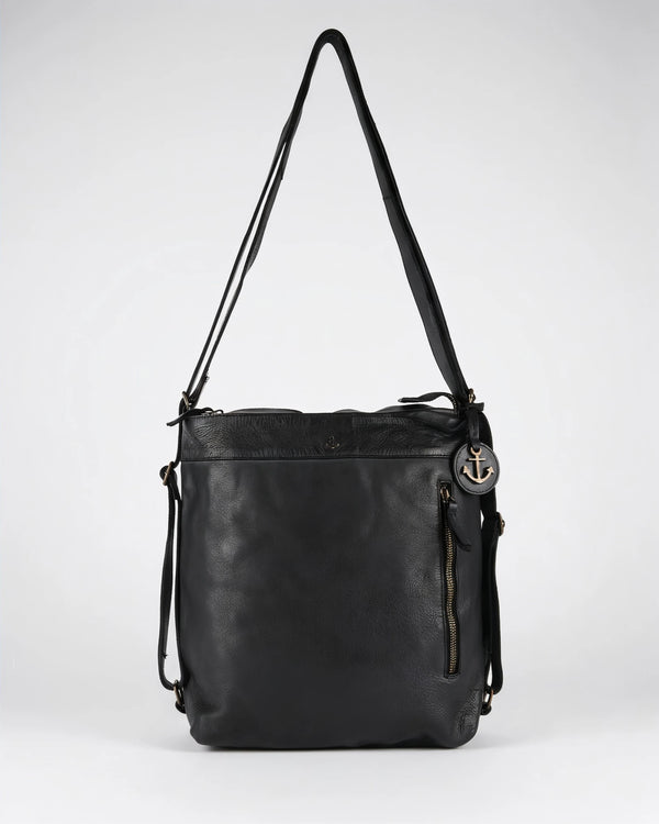 h2nd_9964_nora_ash_01.webp
