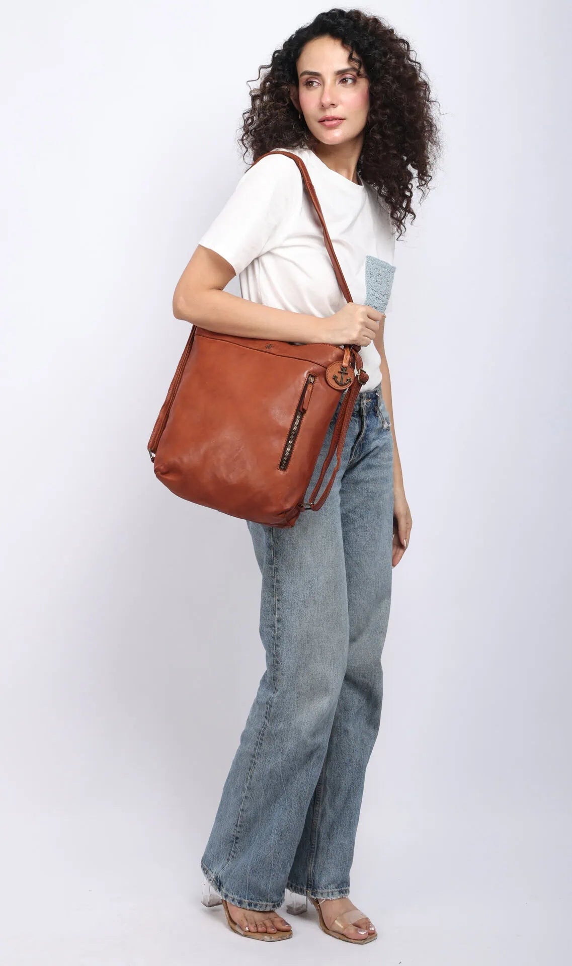 Nora – See it on the model – Cognac