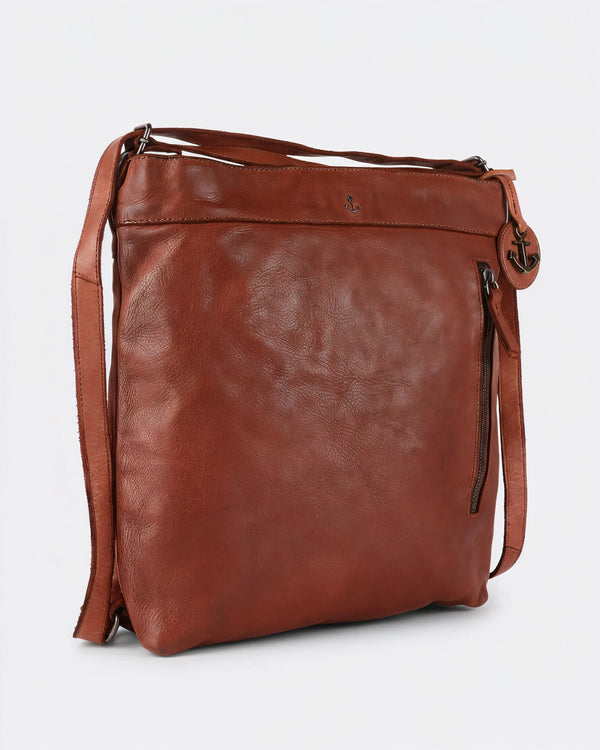 h2nd_9964_nora_cognac_03.webp