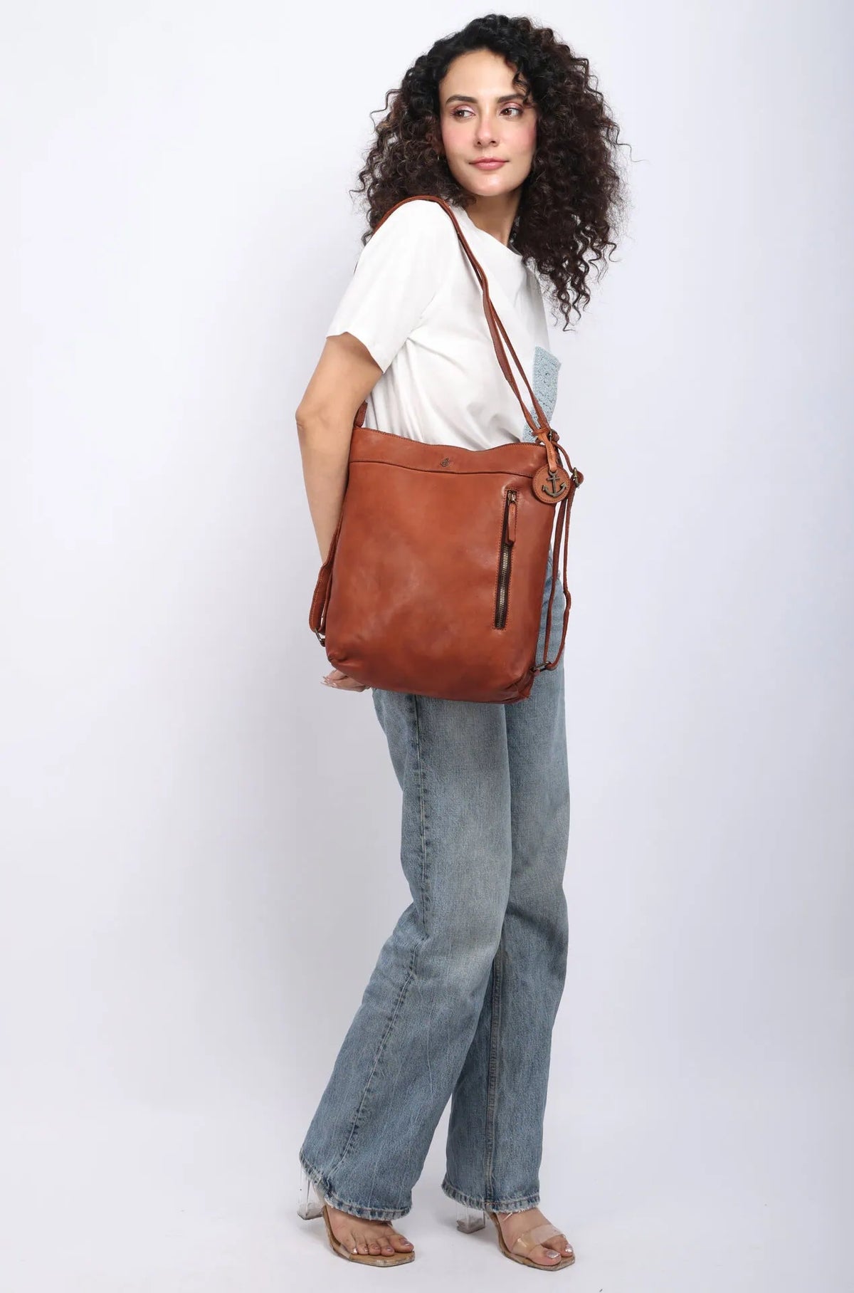 Nora – See it on the model – Cognac
