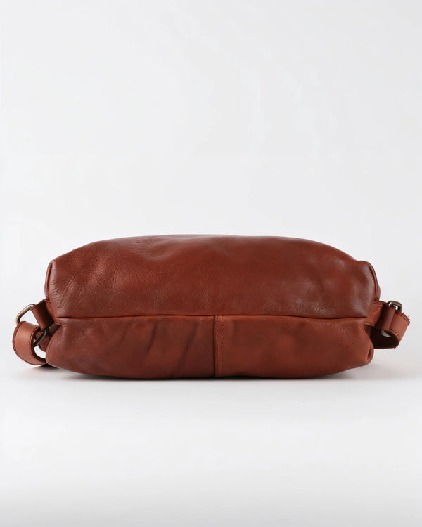 h2nd_9964_nora_cognac_06.webp